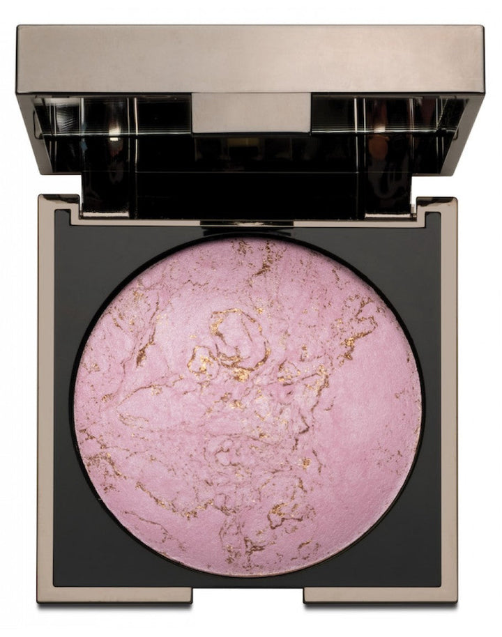 Platinum Illuminating Baked Mineral Powder