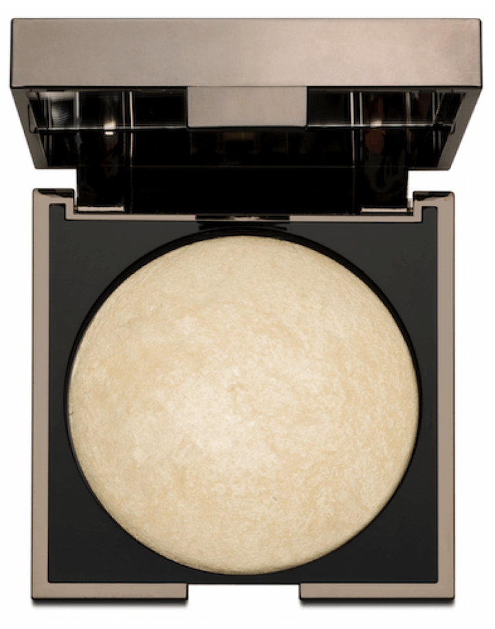 Platinum Illuminating Baked Mineral Powder